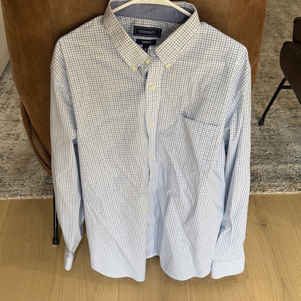 crown & ivy Light Blue and White Check Button-Down Shirt